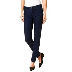 NWT Buffalo slim and sculpt cord skinny 10/30